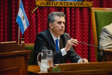 Con críticas sobre la herencia, Martínez abrió sesiones en Rivadavia