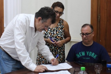 Nuevo acuerdo con municipales en Bragado: 60% de aumento y dos bonificaciones