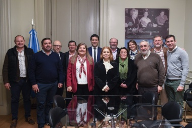 Con legisladores de la cuarta al frente, insisten por la Autovía en Ruta 5