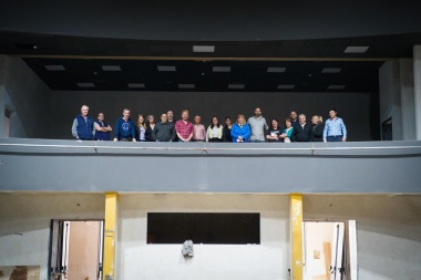 Con recursos municipales avanzan obras del Cine Teatro Roma