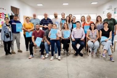 El municipio de Alberti firmó convenio con vecinos para que accedan a la red de gas