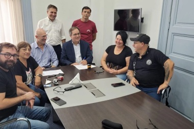 10% para noviembre y bono de $ 100.00 en dos partes en General Pinto