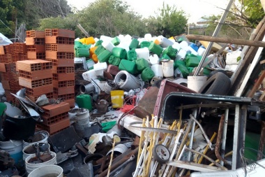 9 de Julio: decomisaron 5000 envases de agroquímicos en un domicilio urbano