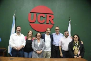 Asumieron Eugenia Gil y Jorge Castillo la gestión del Comité UCR Bragado