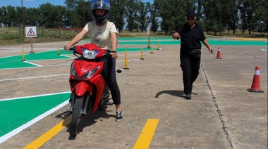 Ya está en funcionamiento la Escuela de Conductores de Bragado