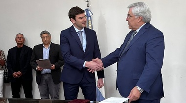 Alegre puso en funciones al nuevo secretario de gobierno con un mensaje a la oposición