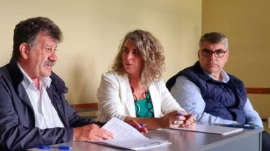 El municipio firmó convenios con UMET para ampliar la oferta educativa