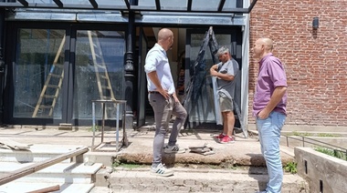 Avanzan las obras del Cine Teatro Roma en Alberti