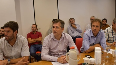 Intendentes radicales pidieron suspender las PASO y van por desdoblar