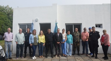 Gentile reinauguró el destacamento policial de Quiroga