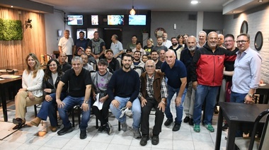 Britos entregó subsidios por casi 12 millones y medio de pesos a entidades deportivas