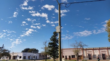 La municipalidad de Villegas sumó cinco cámaras de seguridad para Coronel Charlone