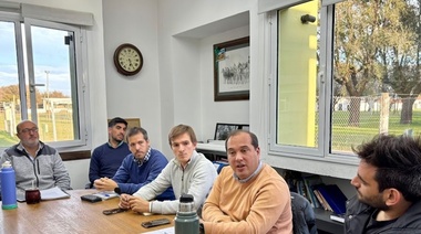 Con la emergencia hídrica en agenda, Recoulat estuvo con las nuevas autoridades de La Rural