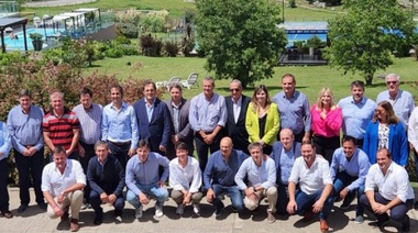 Con mucho por definir, intendentes UCR harán planteos a la cúpula partidaria