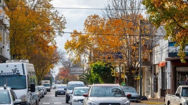 Vecinos de Junín juntaron firmas para pedir por el cambio de estacionamiento de una calle céntrica