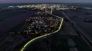 Quedó iluminado el Camino al Parque Natural Laguna de Gómez
