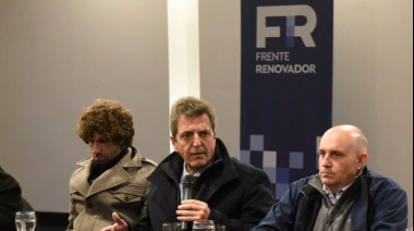 "Este domingo 26 de octubre votá la bandera argentina, fuerte y al medio"
