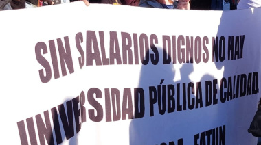 Trabajadores universitarios vuelven al paro y reclaman por la Ley de Financiamiento Universitario