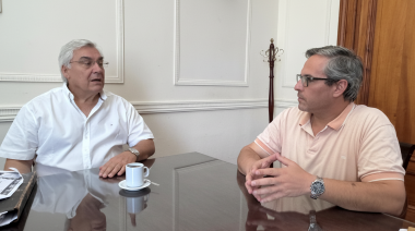 Alegre retomó la intendencia y se reunió con Trojaola tras la licencia