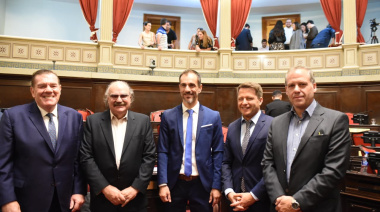 Petrecca presidirá el bloque de senadores PRO que es de cinco, pero podría ser de cuatro bancas