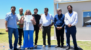 Bianco y Barenghi entregaron 70 viviendas en el barrio Tucho Lemos