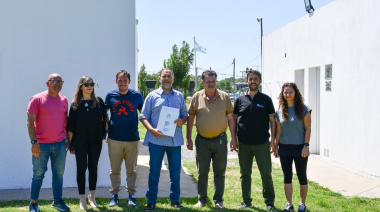 Barenghi visitó el CEF Nº 59 tras firmar un convenio para la construcción de un playón deportivo