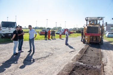 Tras gestiones del intendente Petrecca, reparan colectoras de la ruta nacional 7