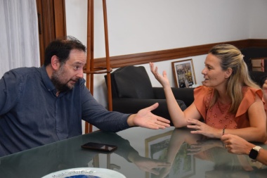 Gentile recibió a funcionarios provinciales por asistencia tras el temporal
