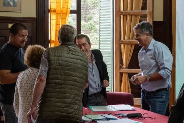 Familias de Rivadavia firmaron sus escrituras de propiedad