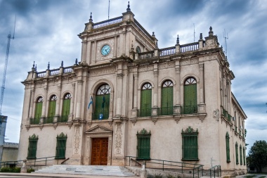 El municipio de Rivadavia invirtió cerca de 72 millones de pesos en ayuda escolar para empleados