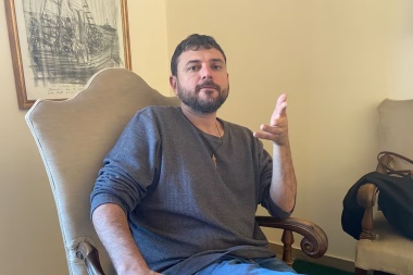 En dos distritos de la Cuarta, Grabois presenta su libro "Argentina humana"