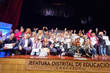 Presentaron los programas “Mayores con Derechos” y “Futuro Memoria” en Chacabuco