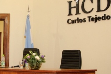 Concejal de UxP en Carlos Tejedor pegó el portazo