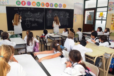 Gremio docente avisó que "no se va a cerrar un acuerdo salarial a la baja"
