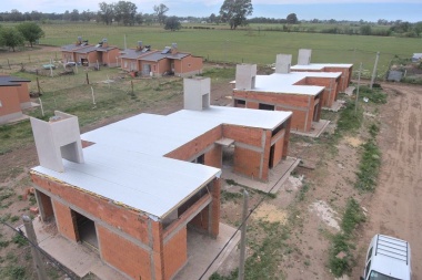 Etapa final para la construcción de 38 viviendas en Lincoln