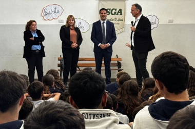 Revilla recibió a Abad en General Arenales