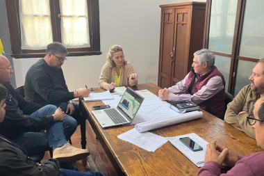 Ante alerta meteorológico por lluvias, Gentile reunió al comité de crisis