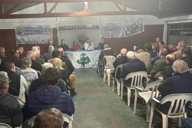 Productores de Junín se manifestaron en asamblea por los caminos rurales