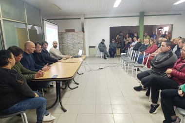 Lago y Barenghi brindaron detalles de la obra de gas natural en Mechita