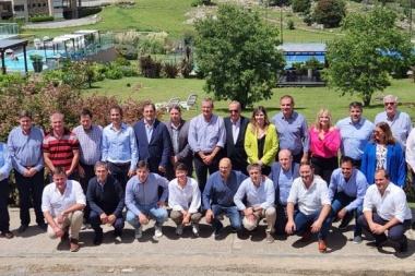 Con mucho por definir, intendentes UCR harán planteos a la cúpula partidaria