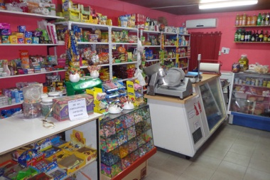 Almacenes de barrio advierten una fuerte caída del consumo en Junín