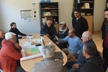 Municipio y la Provincia coordinan obras hídricas clave para Chacabuco