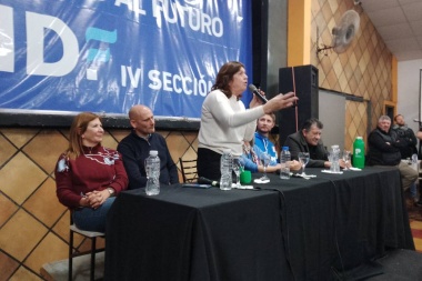 Gianini: "si Milei no va a cambiar lo tenemos que cambiar nosotros"