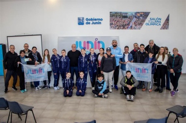 Junín fortalece el deporte amateur con nuevas becas a 30 atletas locales