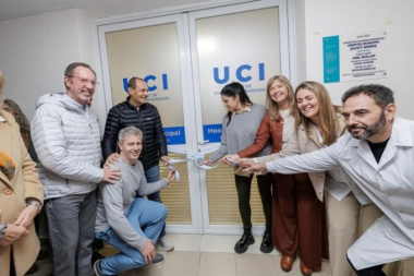 Dardos a Milei en inauguraron de terapia intensiva del hospital de Carlos Casares