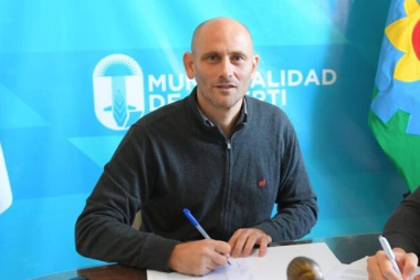 Tres intendentes candidatos al Senado y un testimonial en la sección