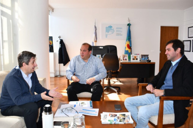 Recoulat gestionó obras hídricas para Trenque Lauquen ante provincia