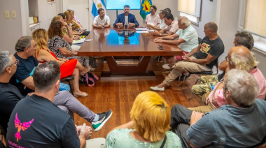 Fiorini marca su impronta y relanza el diálogo político con las sociedades de fomento