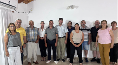 Alegre visitó Charlone con agenda de mesas de trabajo entre instituciones y vecinos