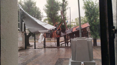 Desastre en Chivilcoy: un violento temporal voló techos en el Centro Universitario